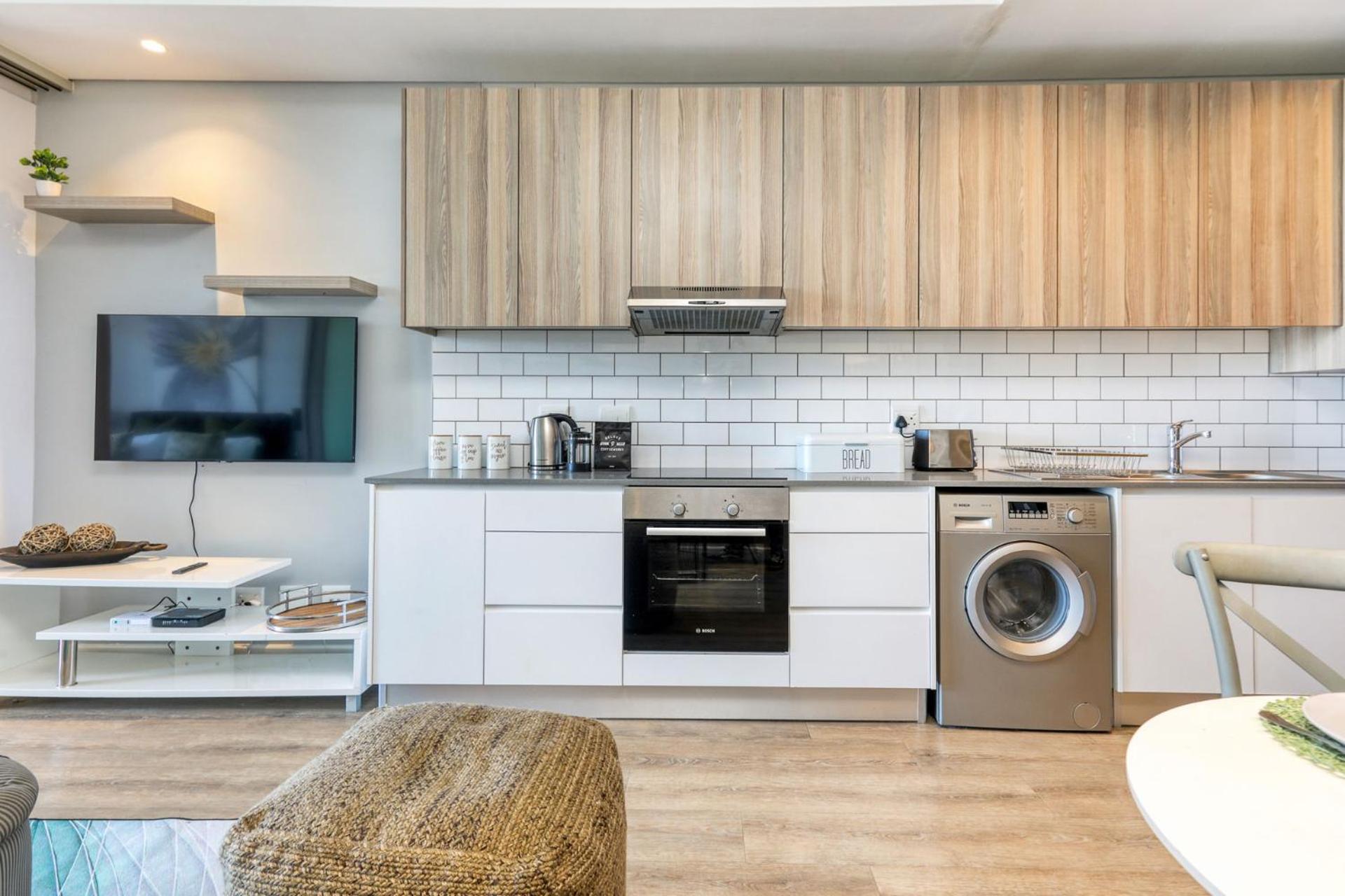 Backup-Powered Balcony Apartment Кейптаун Екстериор снимка